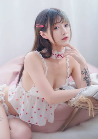 新婚少妇浑圆被揉捏_HD日韩免费观看
