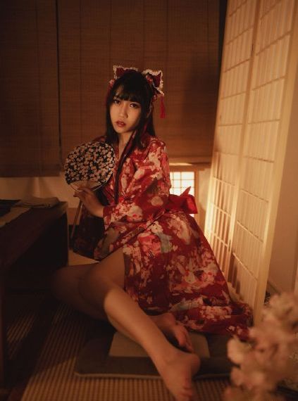 裸体黑色丝袜18禁网站无风险_1080免费观看