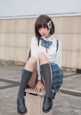 aaaaaa欧美_720电影完整版在线观看